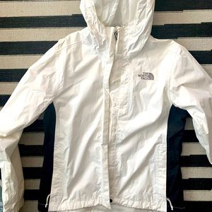 Women’s NorthFace Rain Jacket